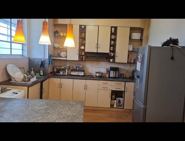 1 BEDROOM APARTMENT FOR SALE IN BEDFORD GARDENS